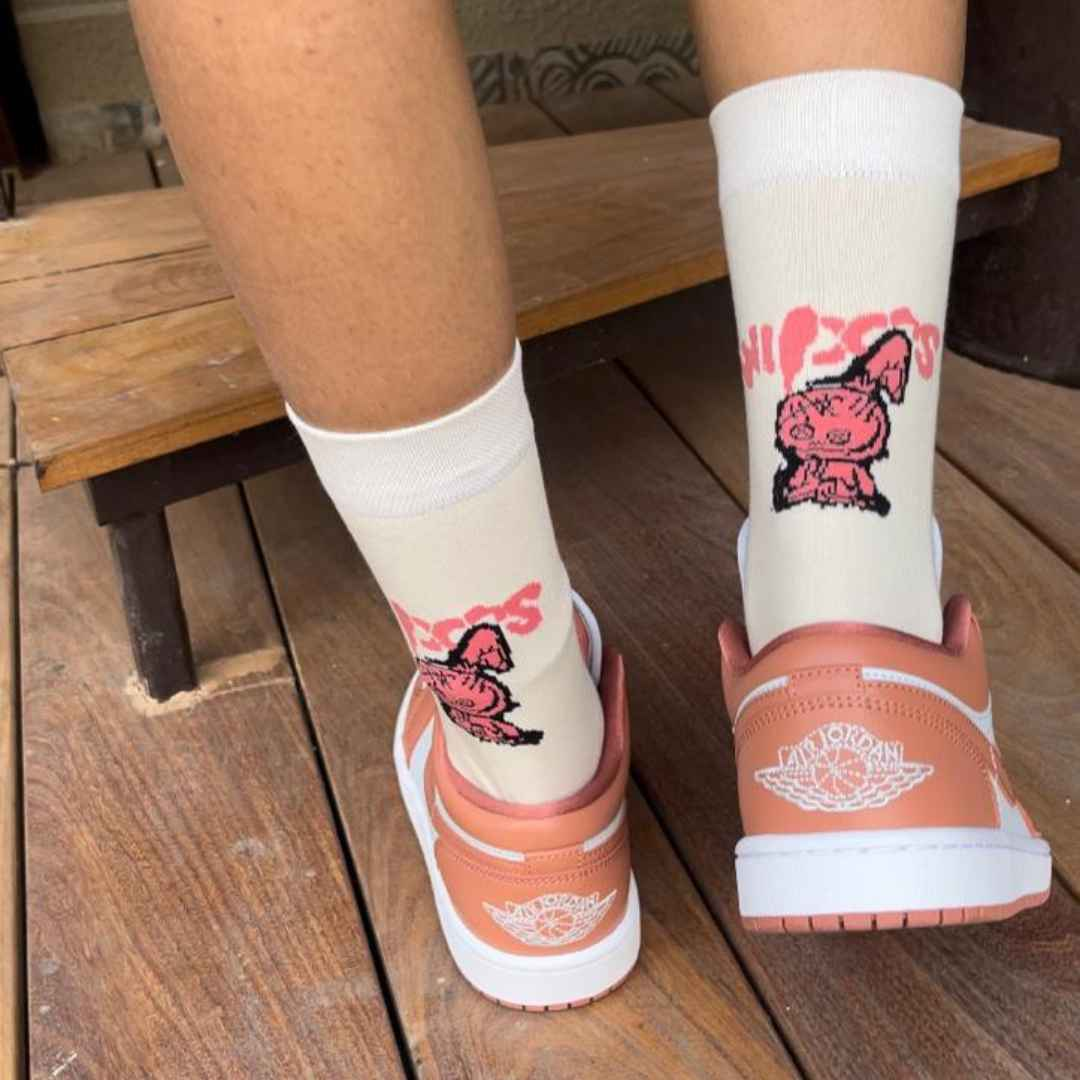 OFF White Graphic Socks (Pack Of 1) - Town Business
