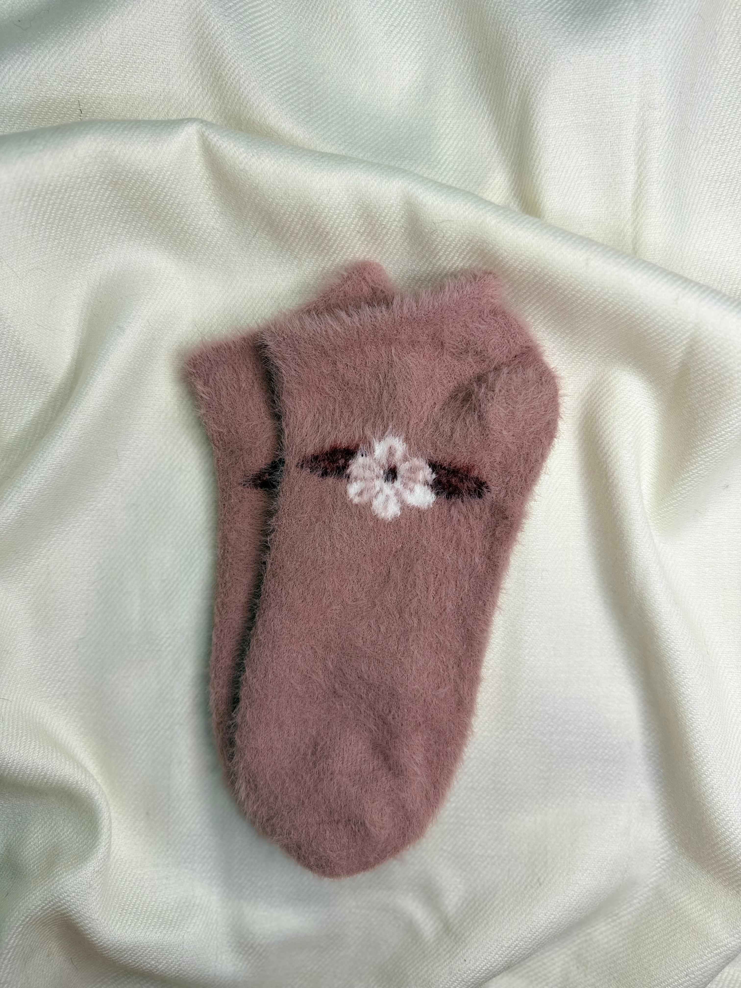 Cozy Fuzzy Socks with Floral Embroidery (Pack Of 3) 6N