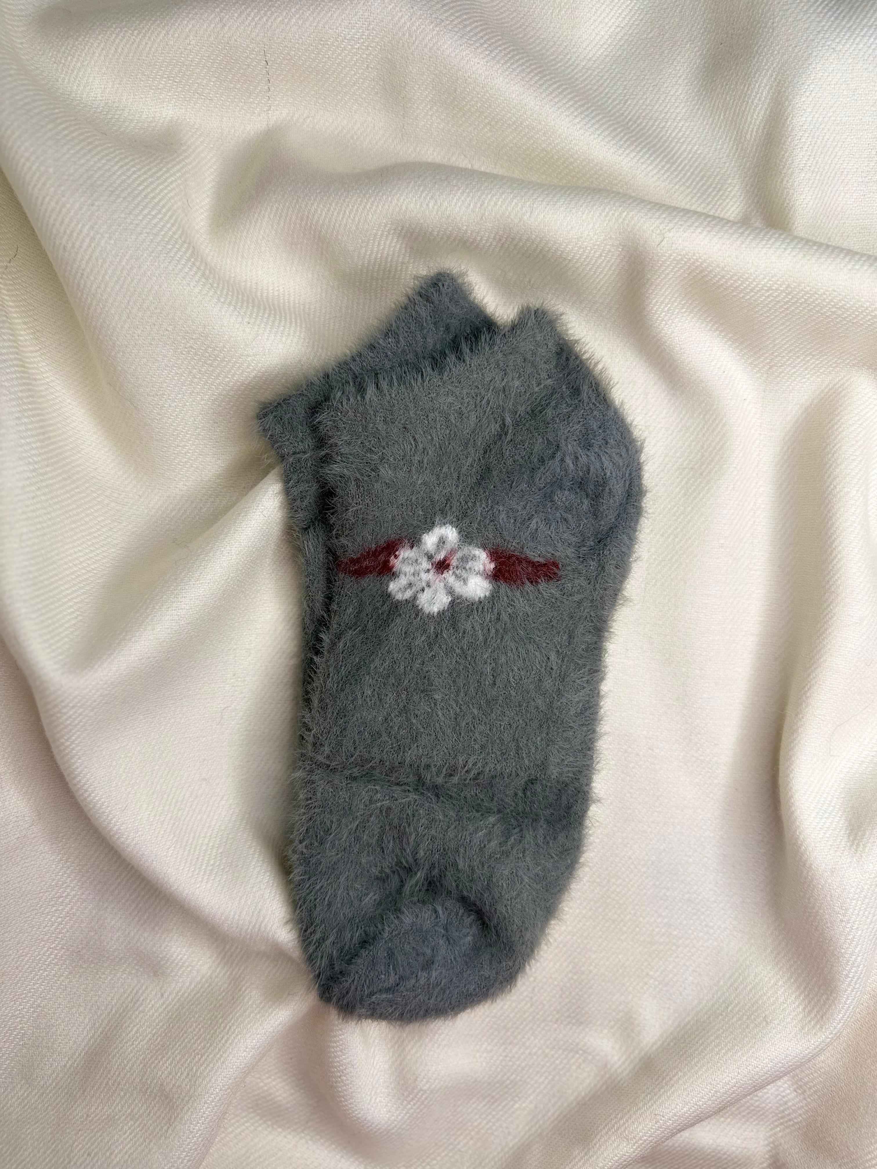 Cozy Fuzzy Black Socks with Floral Embroidery (Pack Of 3) 6N