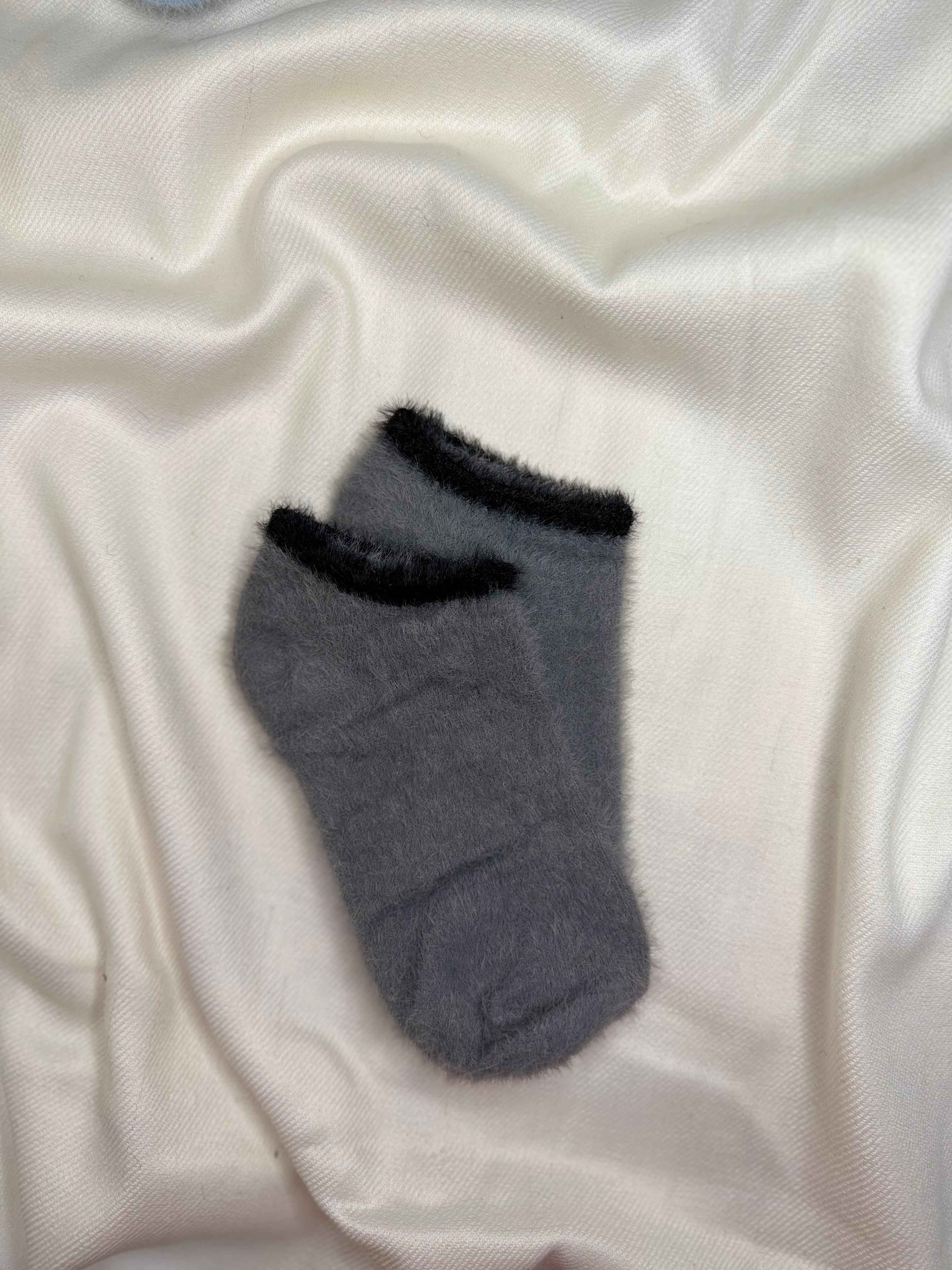 Premium fuzzy socks (Pack Of 6) 12N