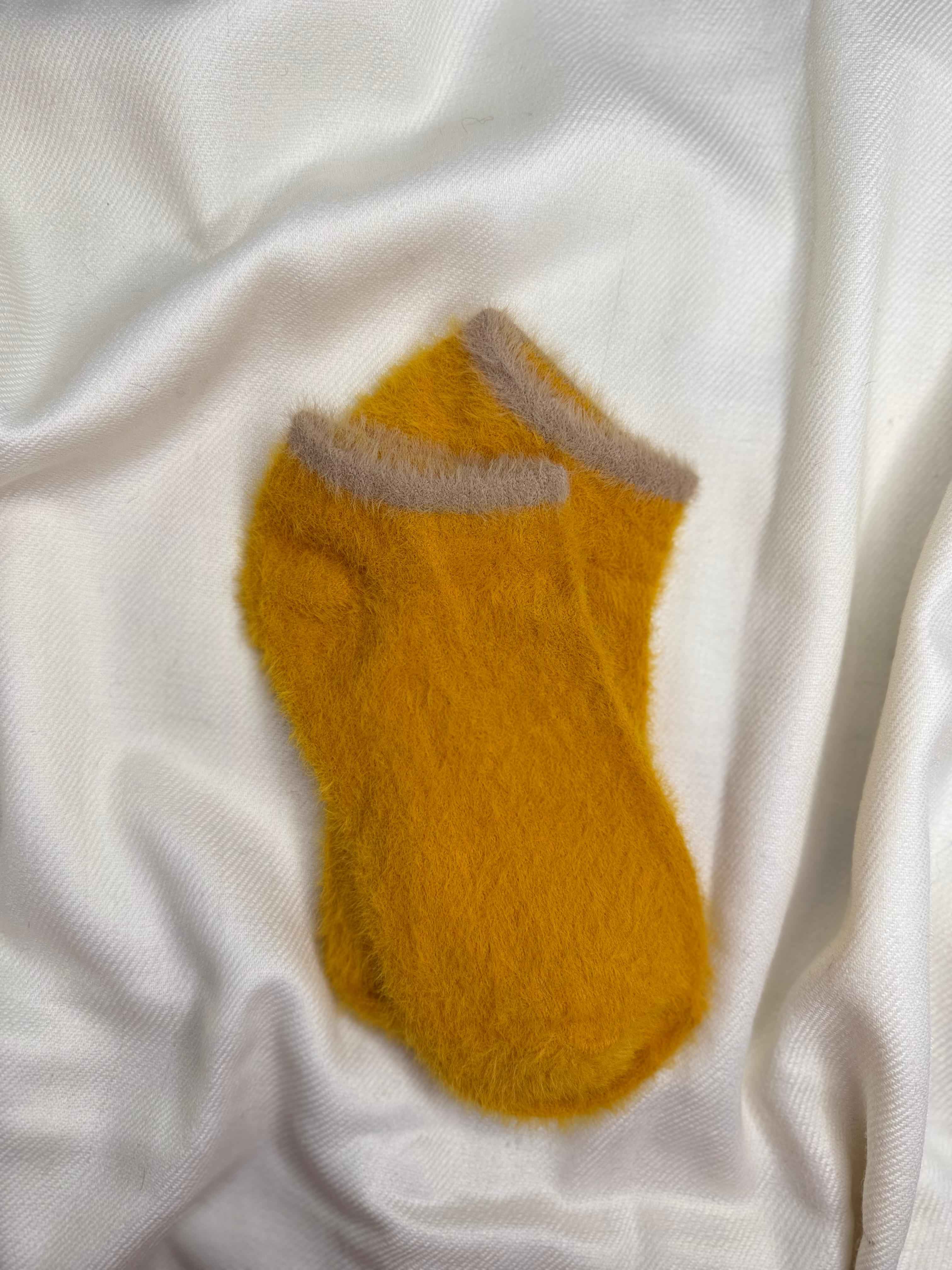 Premium fuzzy socks (Pack Of 6) 12N