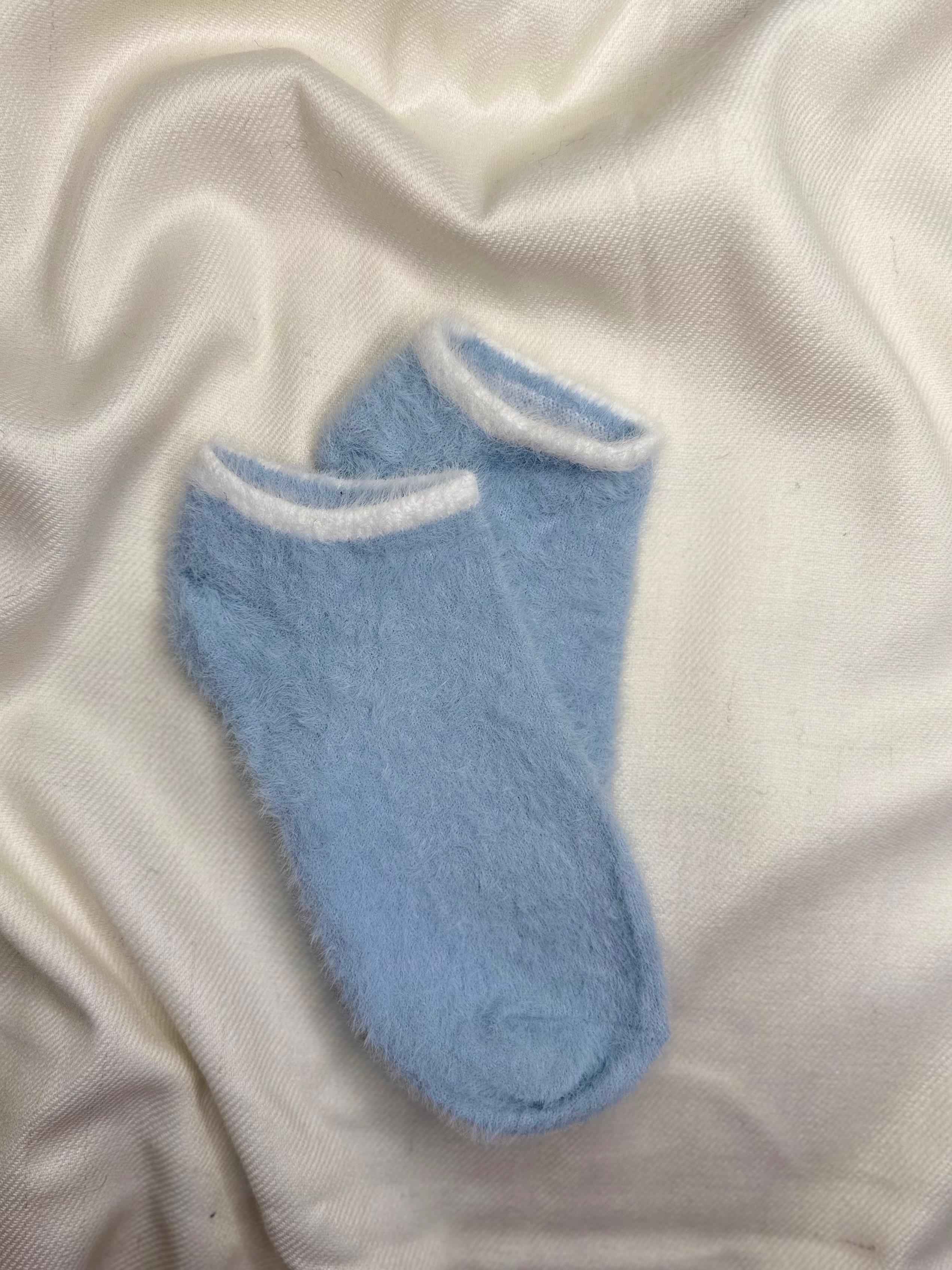 Premium fuzzy socks (Pack Of 6) 12N