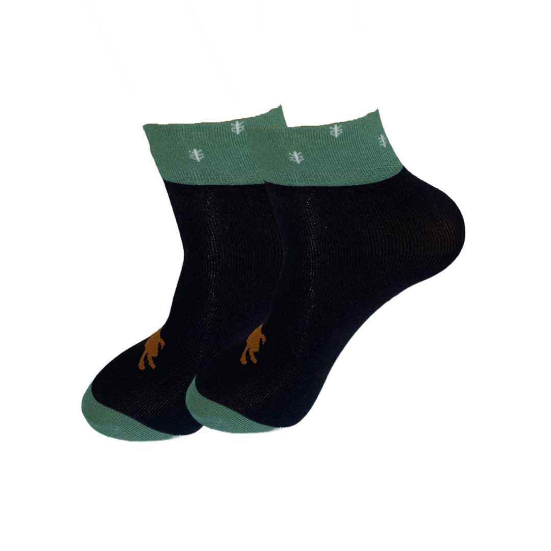 Cozy Noel Black Christmas Socks - Perfect Holiday Gift (Pack of 1)